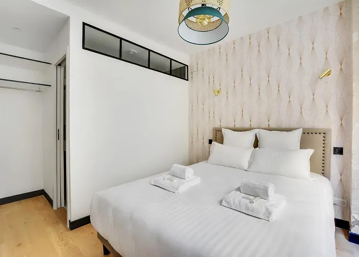 Pick A Flat's In Opera - Rue Grange Bateliere